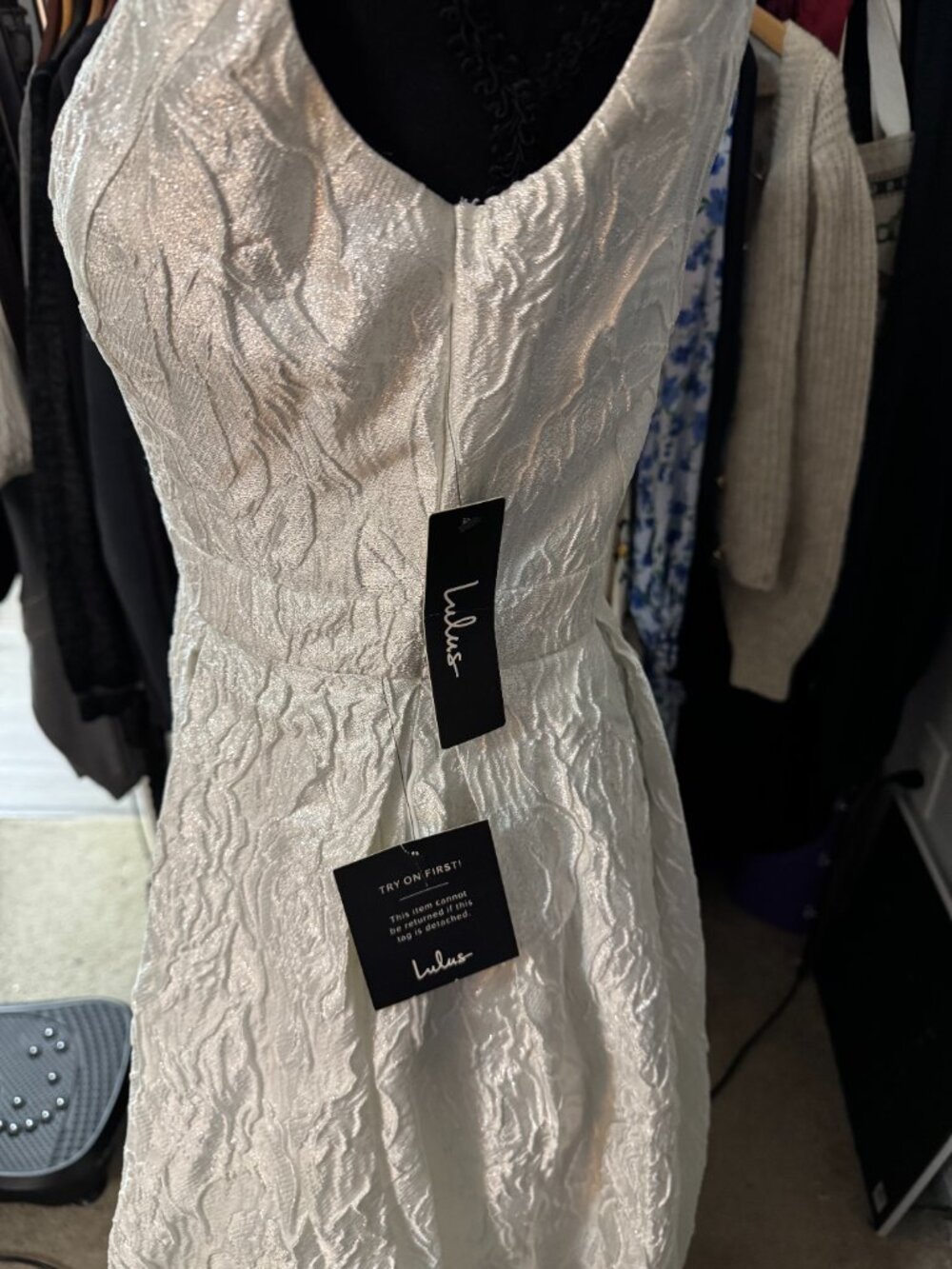 Lulus Lost In The Magic Ivory Metallic Jacquard Sleeveless Maxi Dress White - Picture 8 of 8